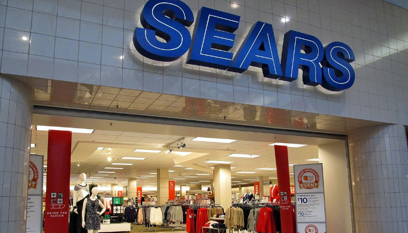 Sears Staves Off Liquidation, Stores to Remain Open - The Minnesota Sun